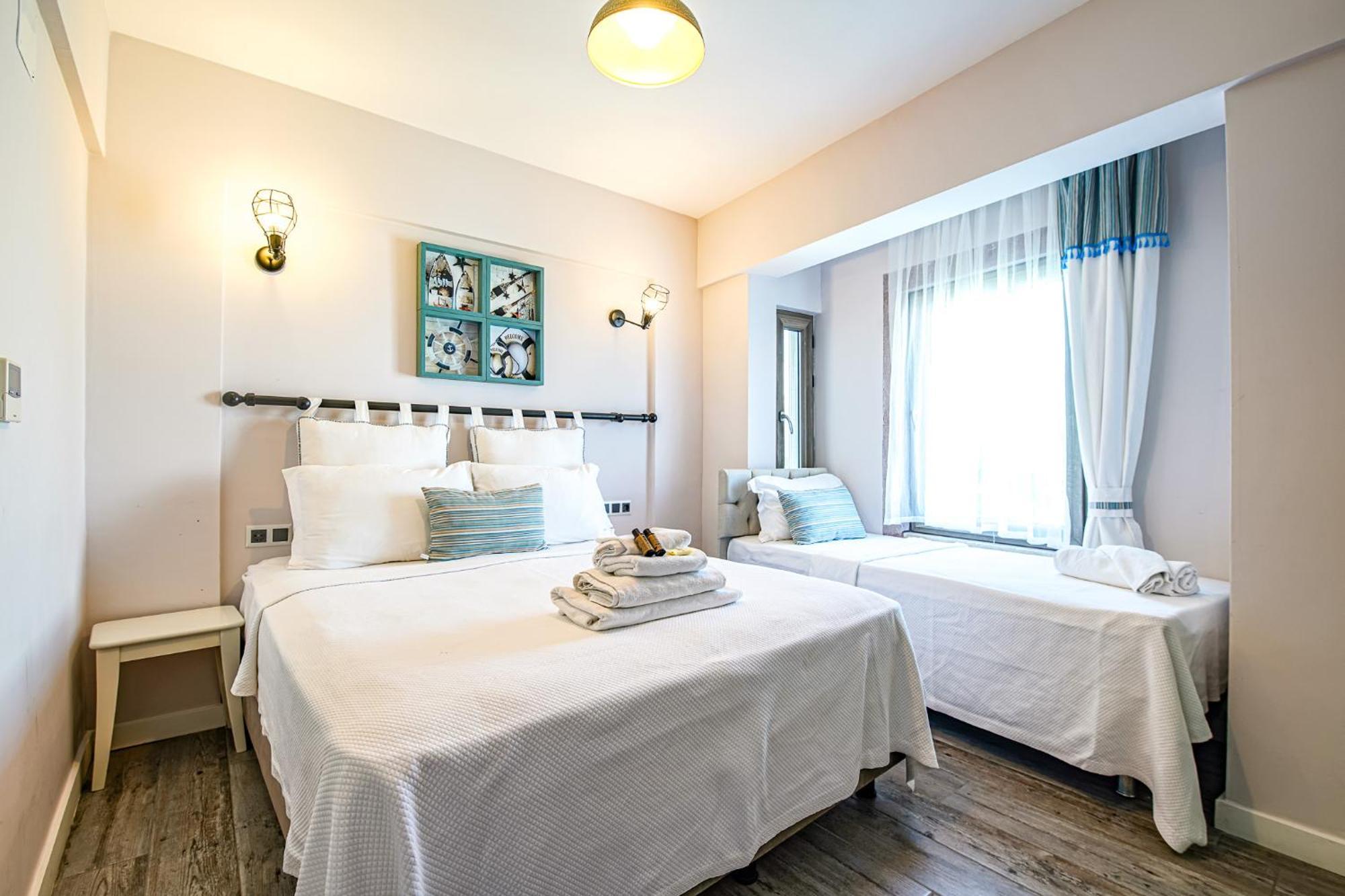 Nirvana Hotel بوزجادا المظهر الخارجي الصورة